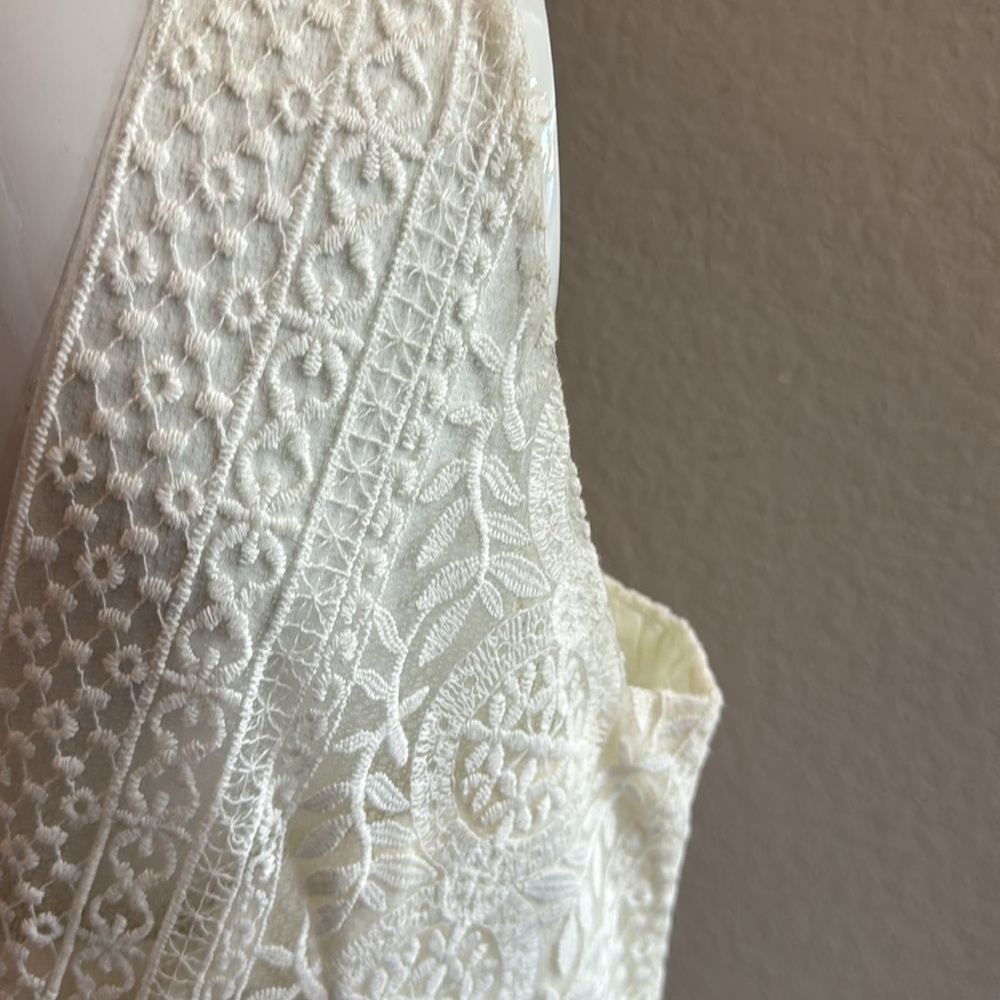 Maggy London White‎ Sleeveless V-Neck Sheath Dress size 12 - Picture 6 of 8